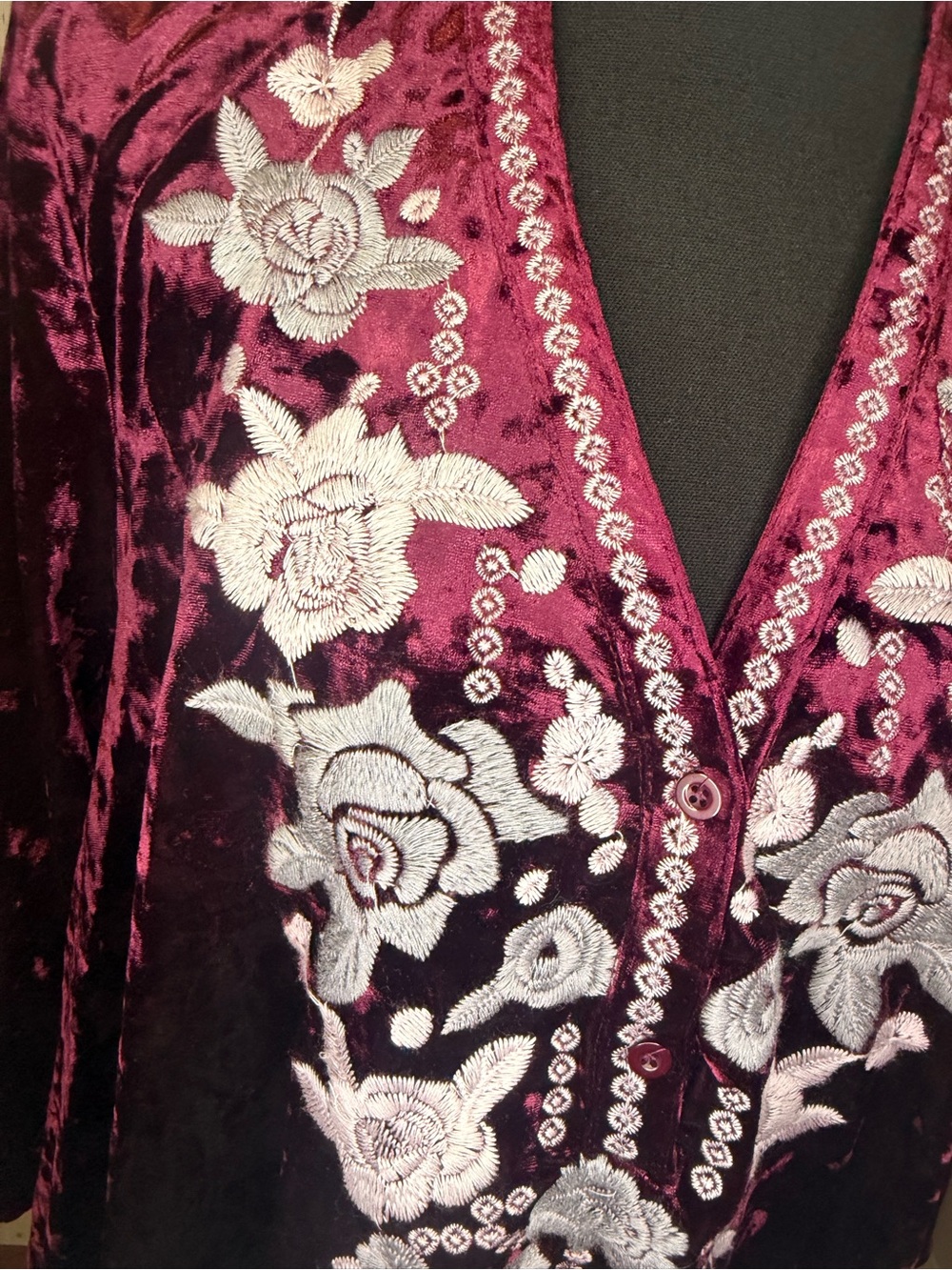 Andrée by Unit 90s Boho Burgundy Velvet Embroidered Floral Tunic Dress L - Picture 5 of 10
